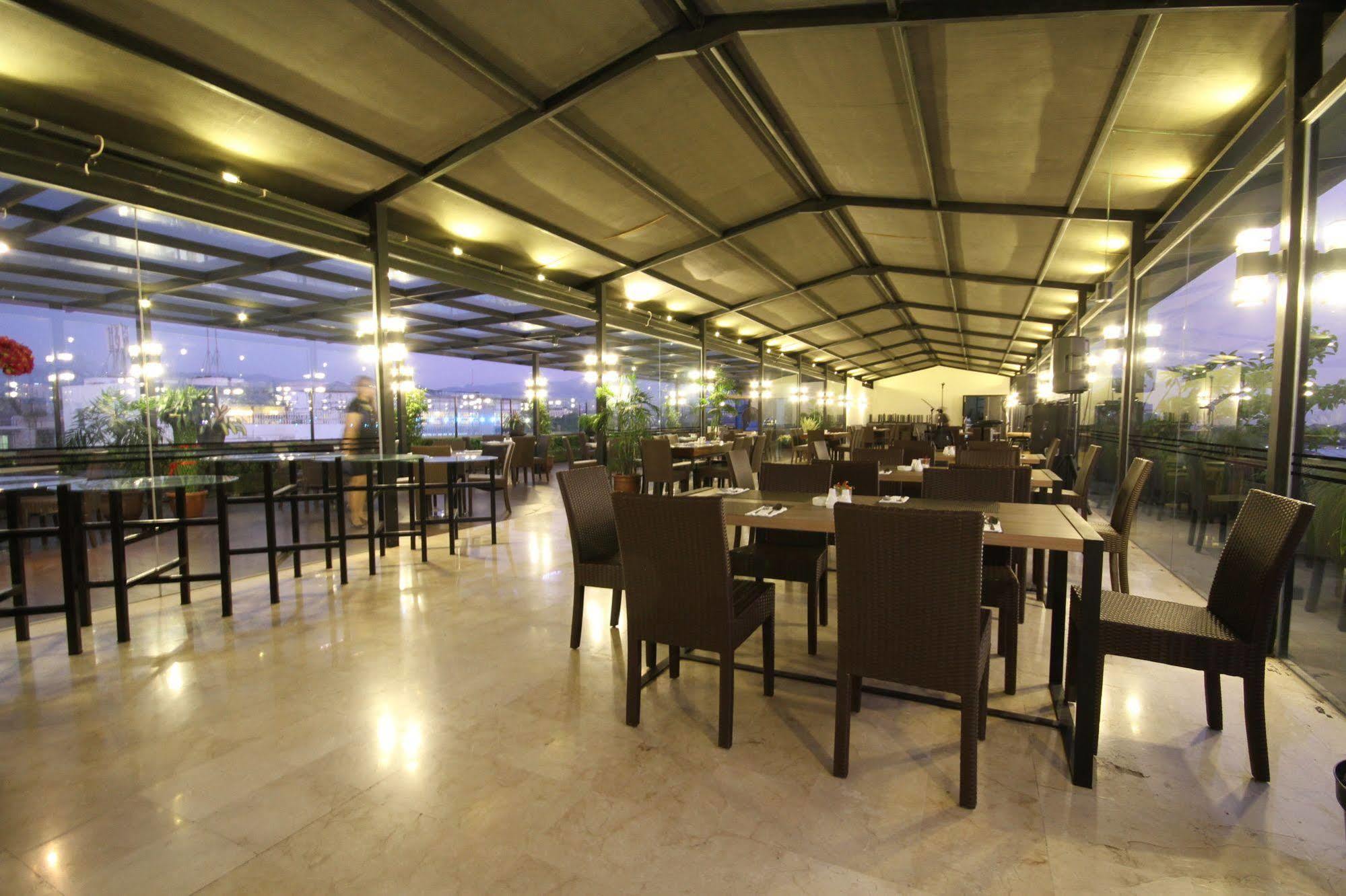Atlantic City Hotel Bandung Dış mekan fotoğraf